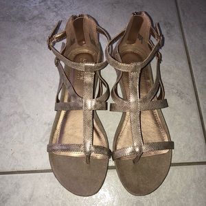 Kenneth Cole reaction gladiator sandals